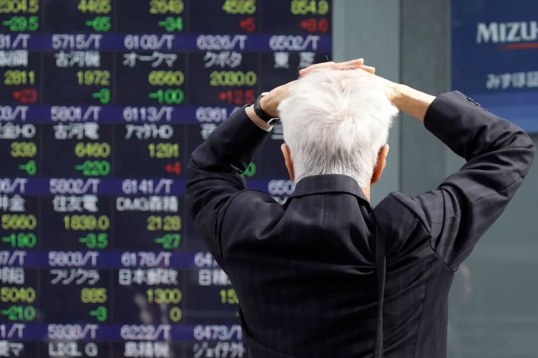 黄金股票ETF(517400)回调超3%利好支撑贵金属周期独立性回调或可布局