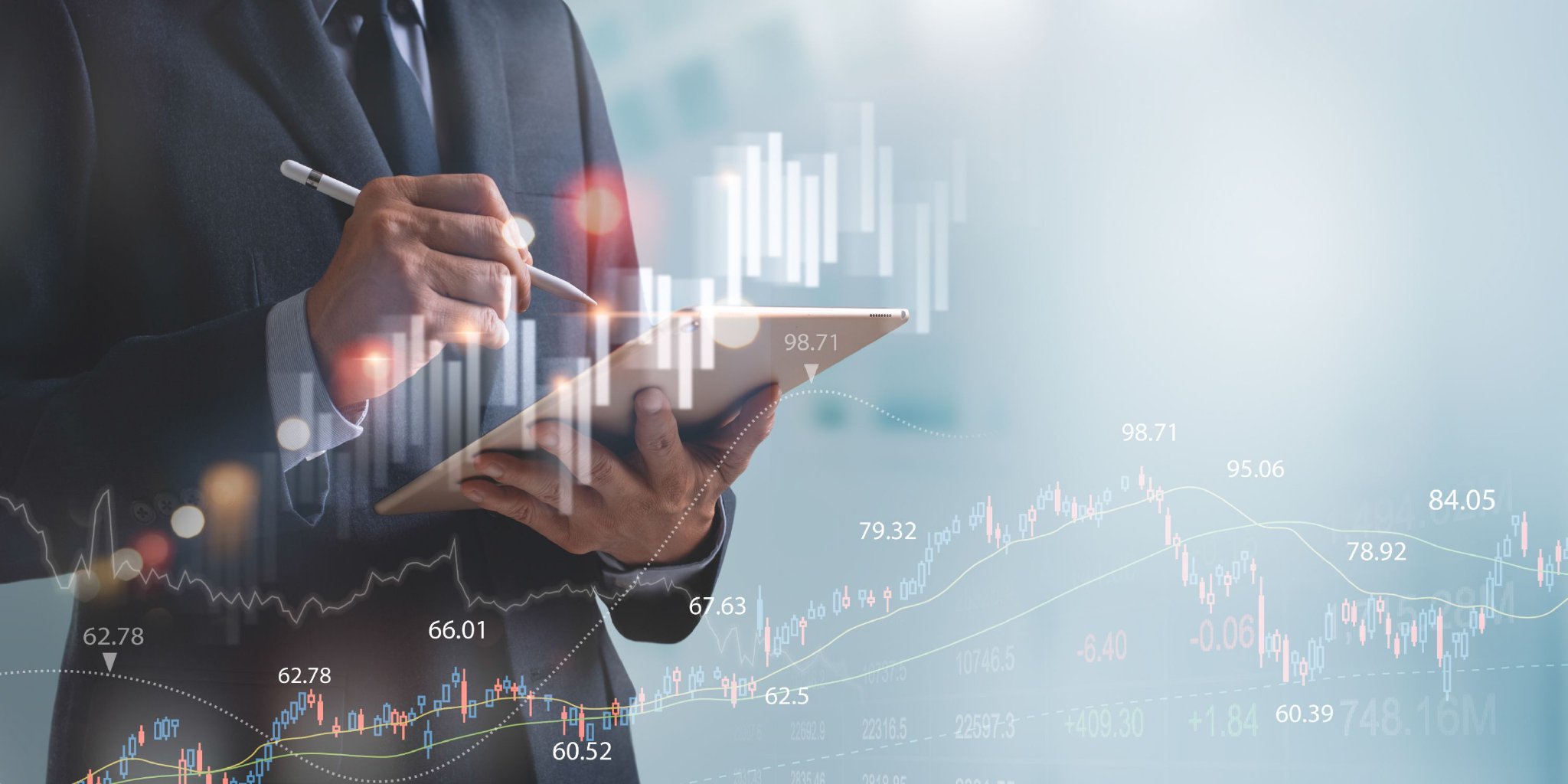 A500ETF基金（512050）低开高走韧性十足！核心资产均衡配置从容应对风格切换